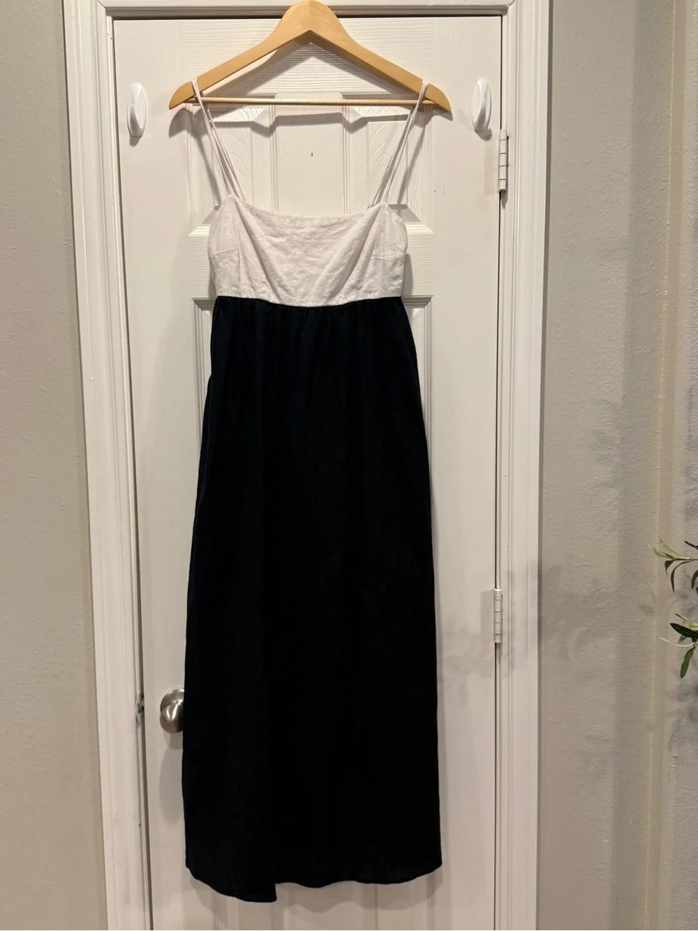 Abercrombie & Fitch Maxi Dress Women’s S Tie Back Babydoll Black White Linen
